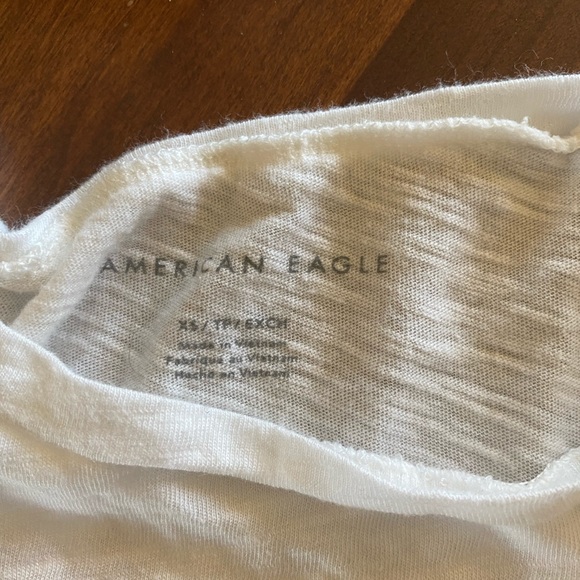 White American Eagle T-Shirt - Picture 2 of 2